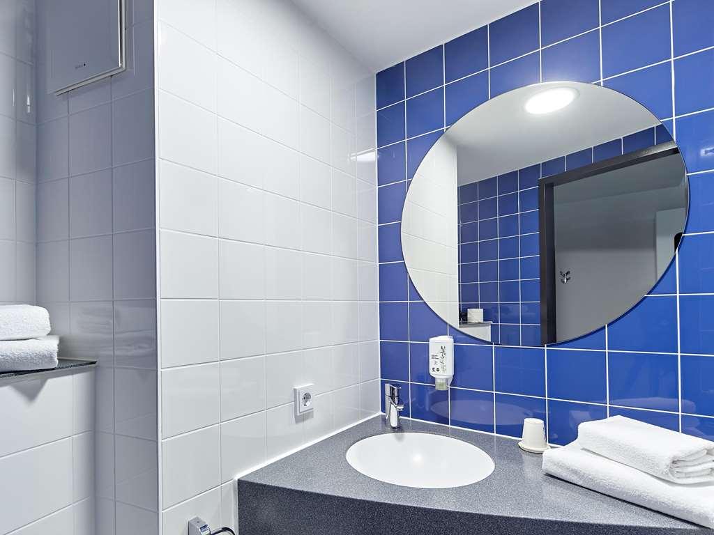 B&B Hotel Koeln-Troisdorf Pokoj fotografie